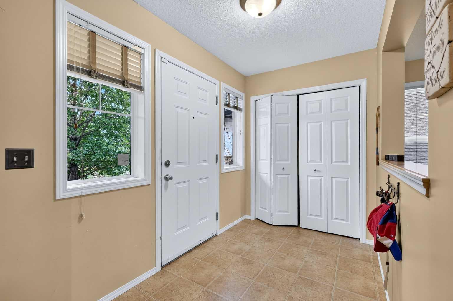 14 Evergreen Common SW — photo 4