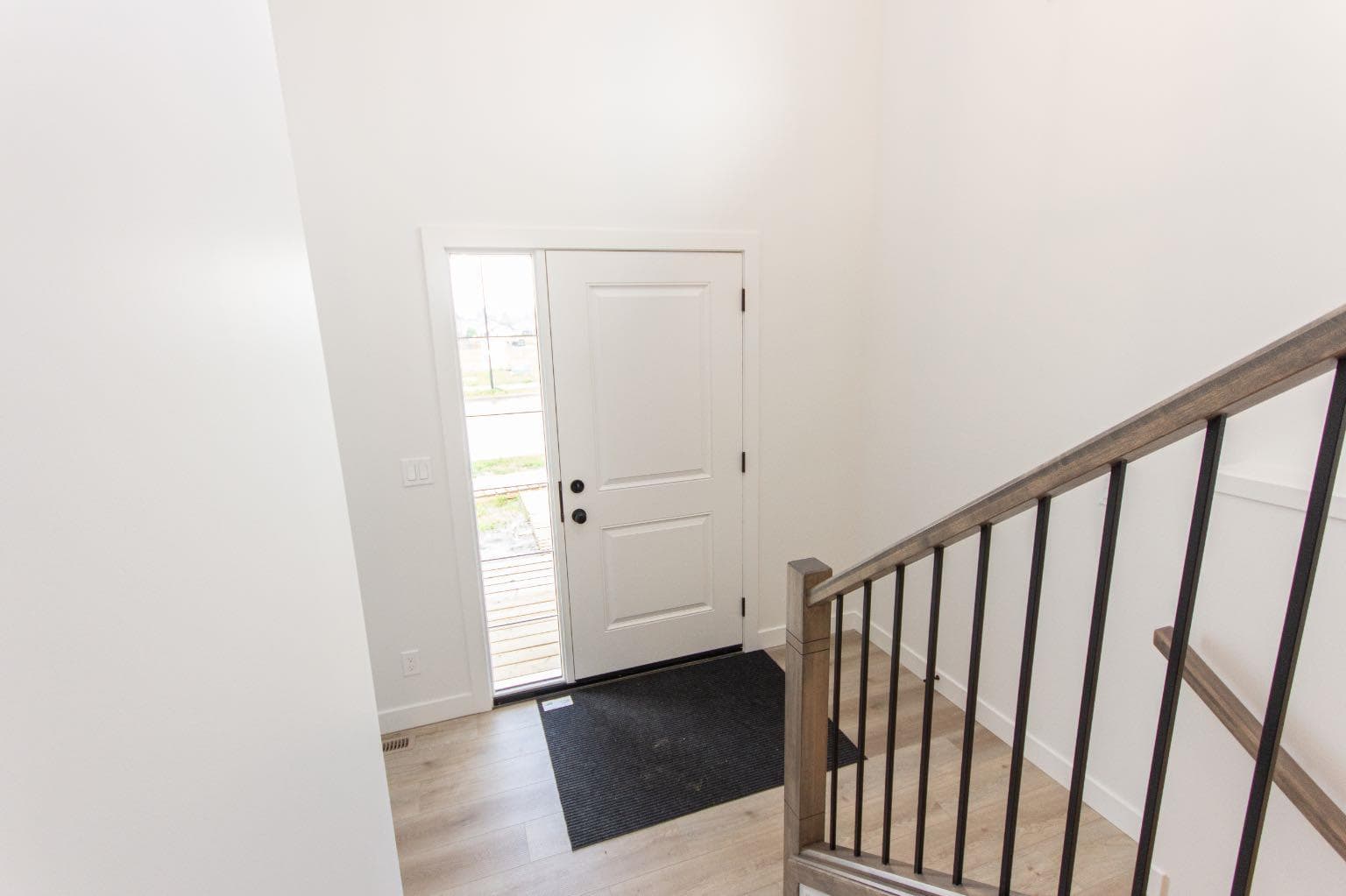 5 Beacon Hill Drive — photo 4