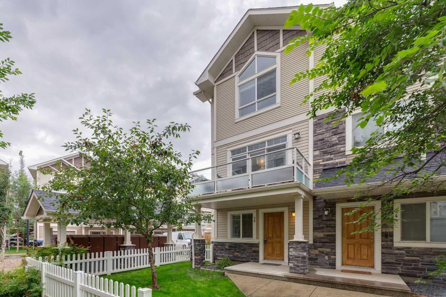 26 Skyview Ranch Gardens NE — photo 2