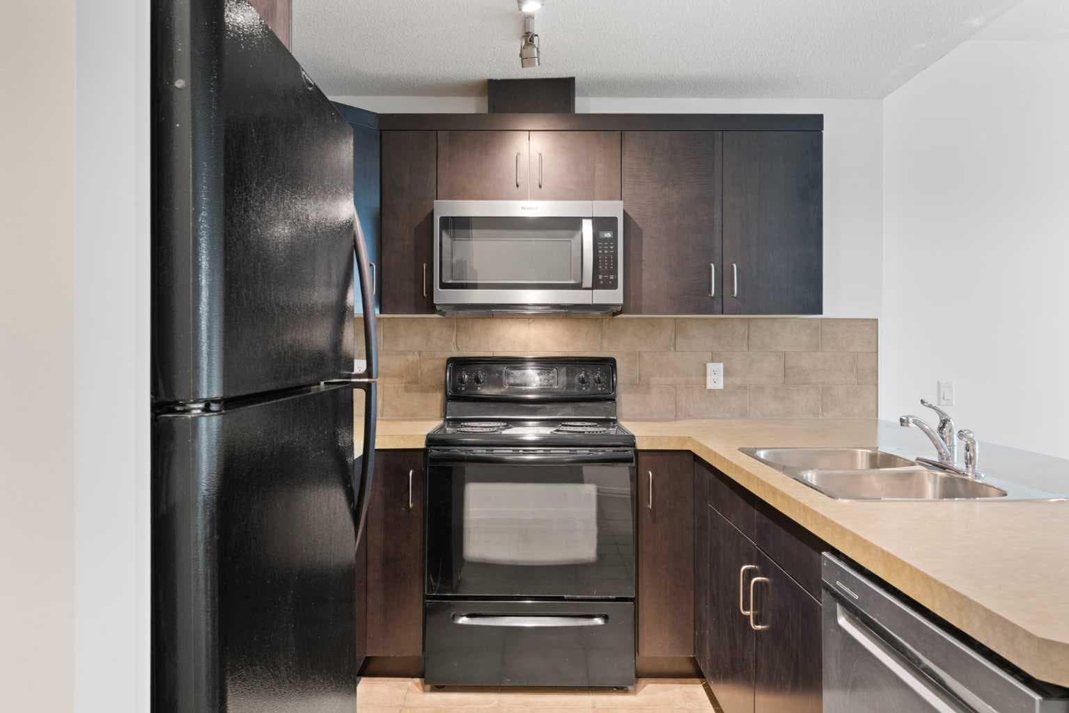 309, 1410 1 Street SE — photo 3