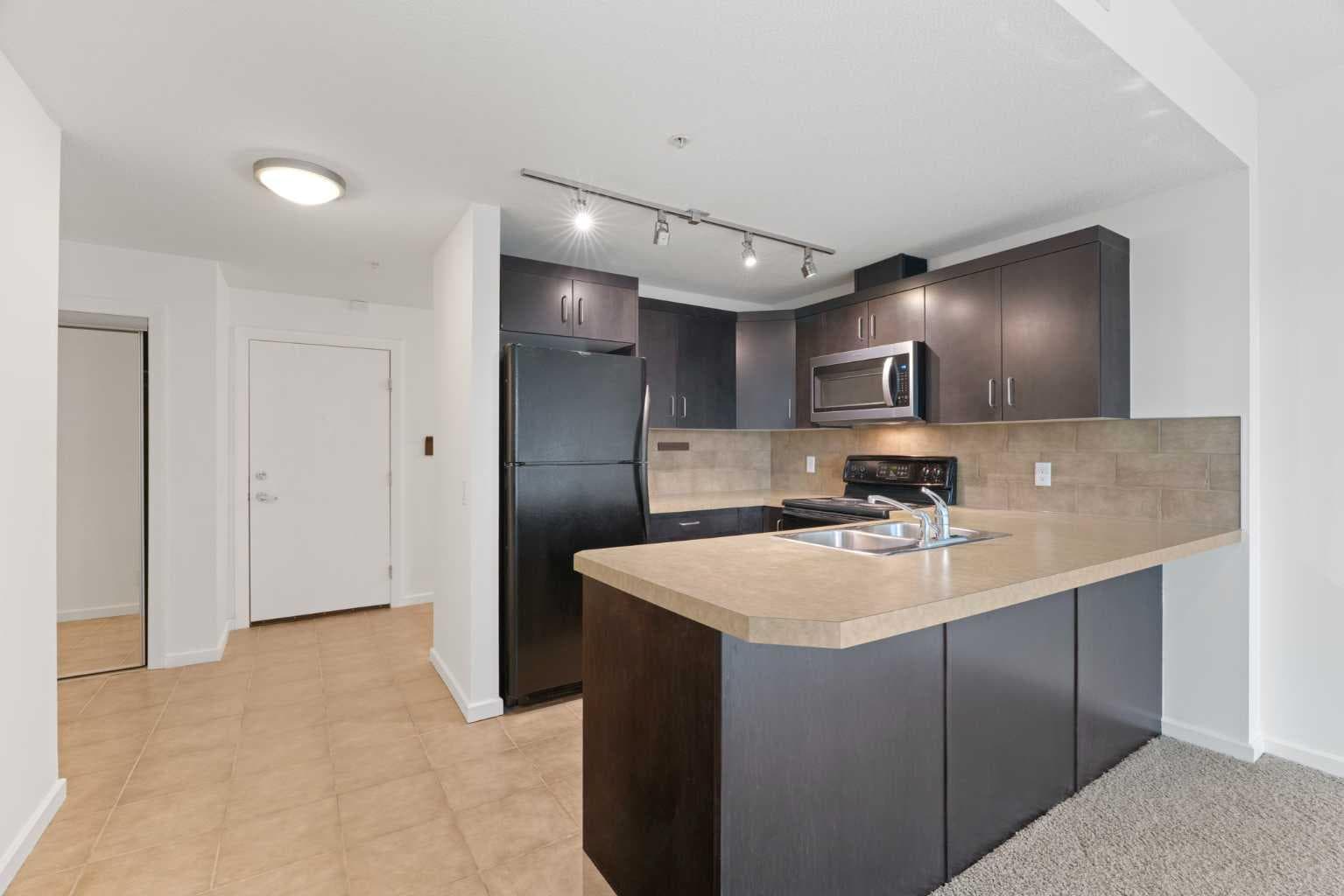 309, 1410 1 Street SE — photo 4