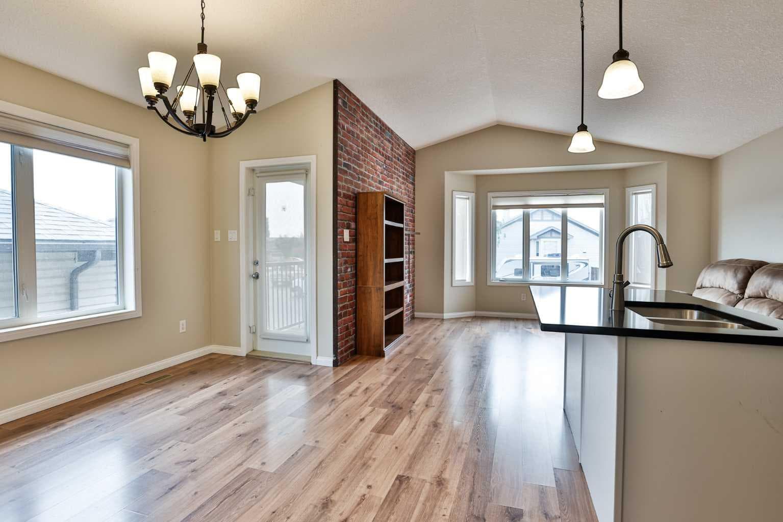 38 Dorothy Gentleman Crescent N — photo 3