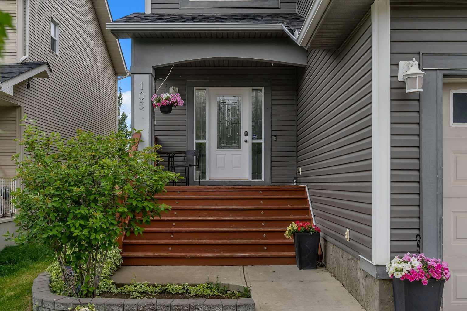 109 Evanscove Heights — photo 4
