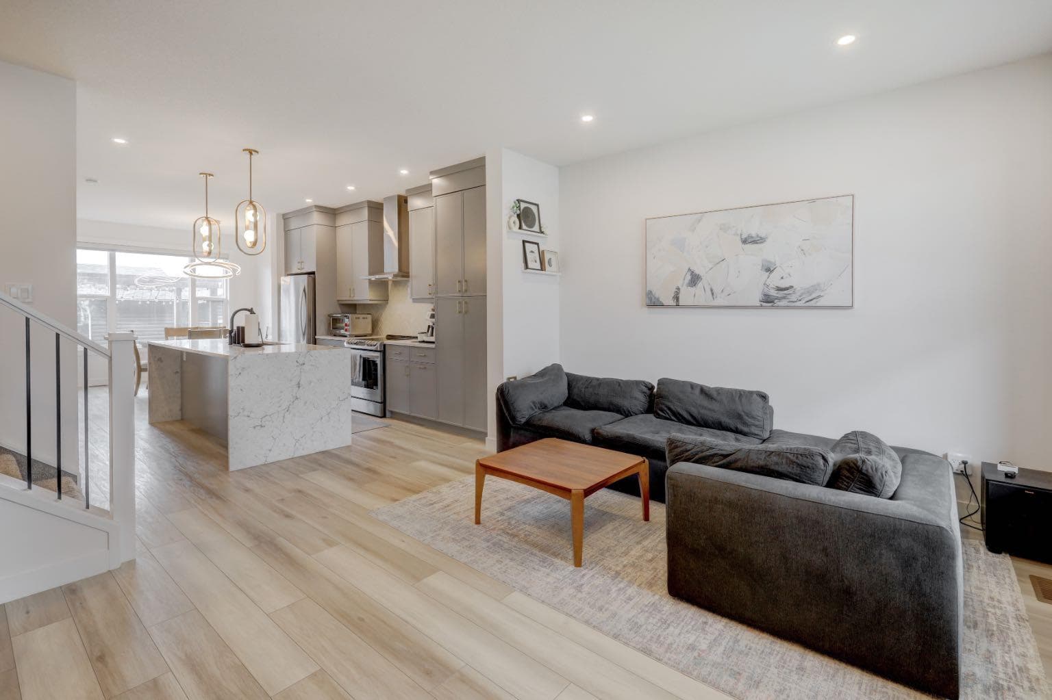 174 Rowley Gate NW — photo 3
