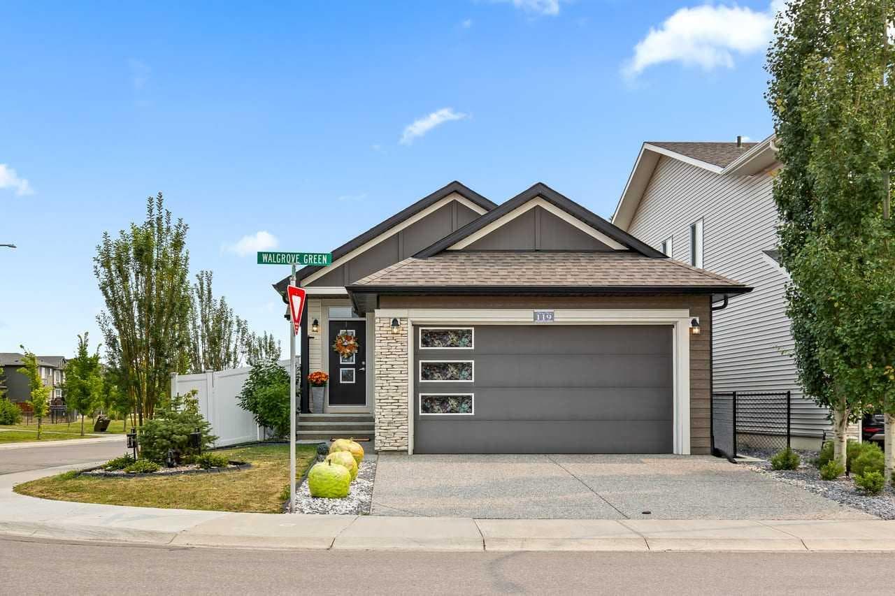 119 Walgrove Green SE — photo 1