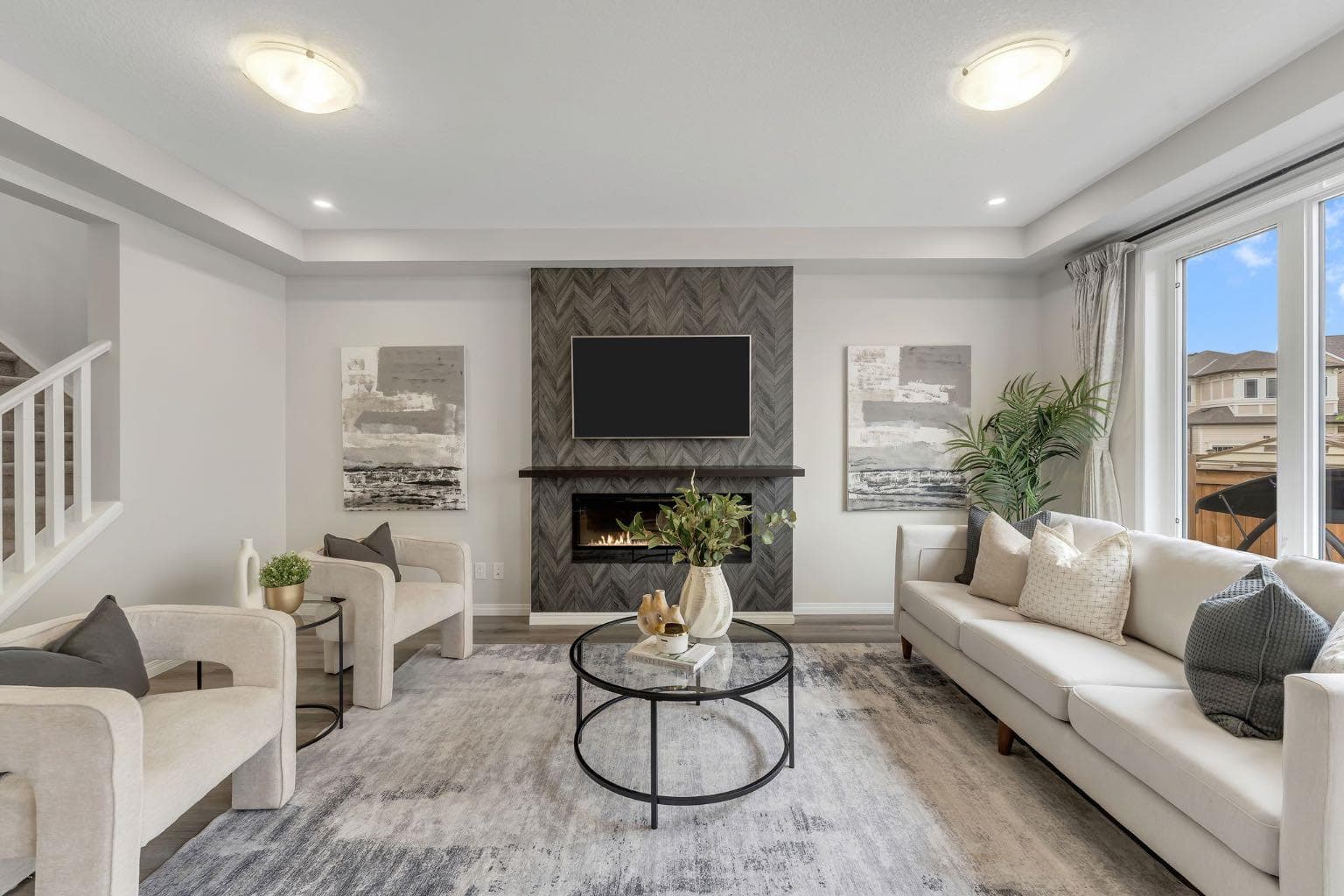 121 Osborne Common SW — photo 5