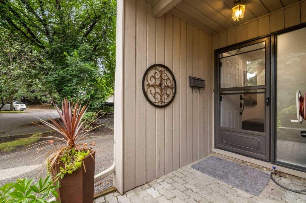 3909 Point Mckay Road NW — photo 2