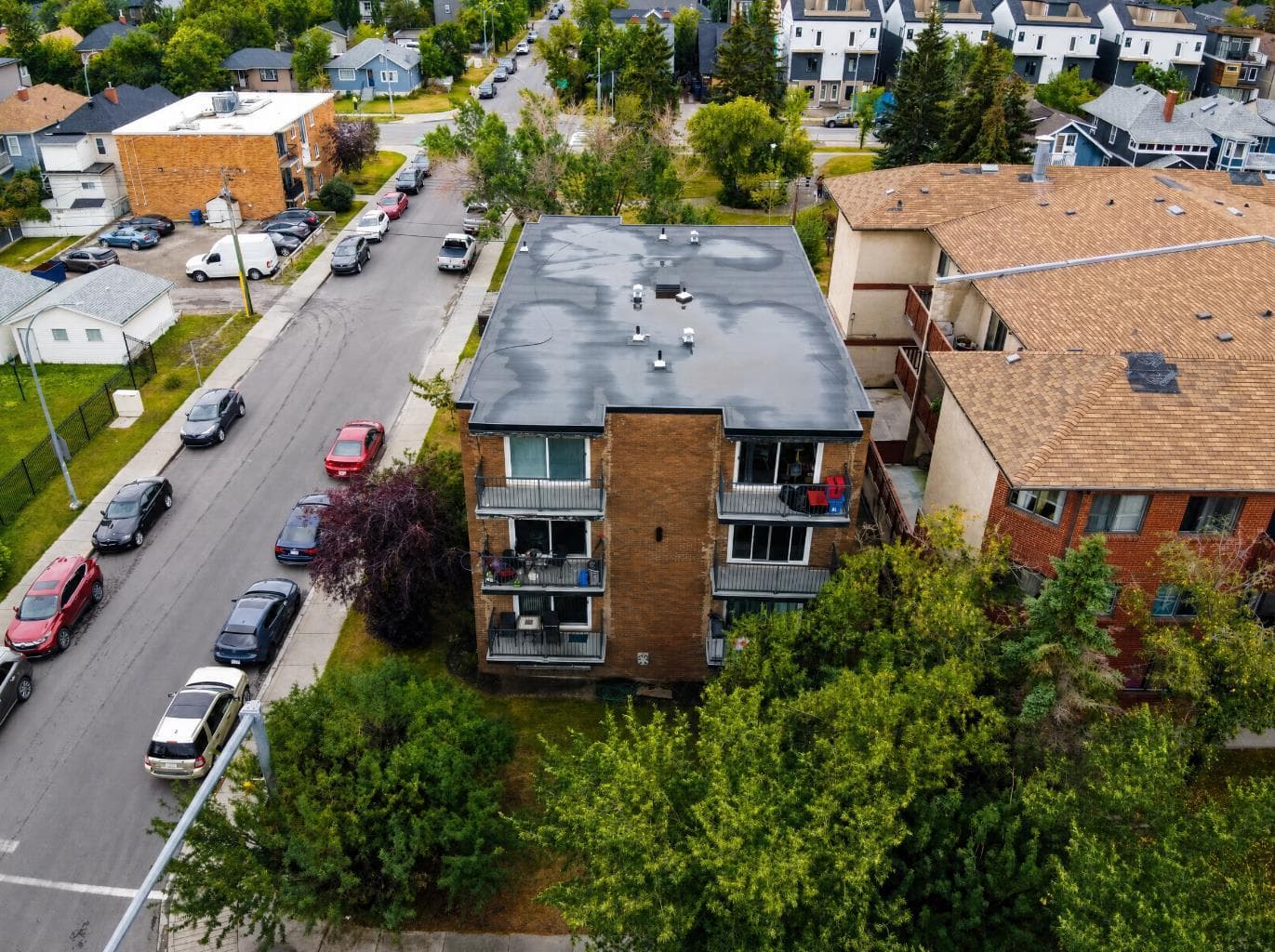 32, 1703 11 Avenue SW — photo 2