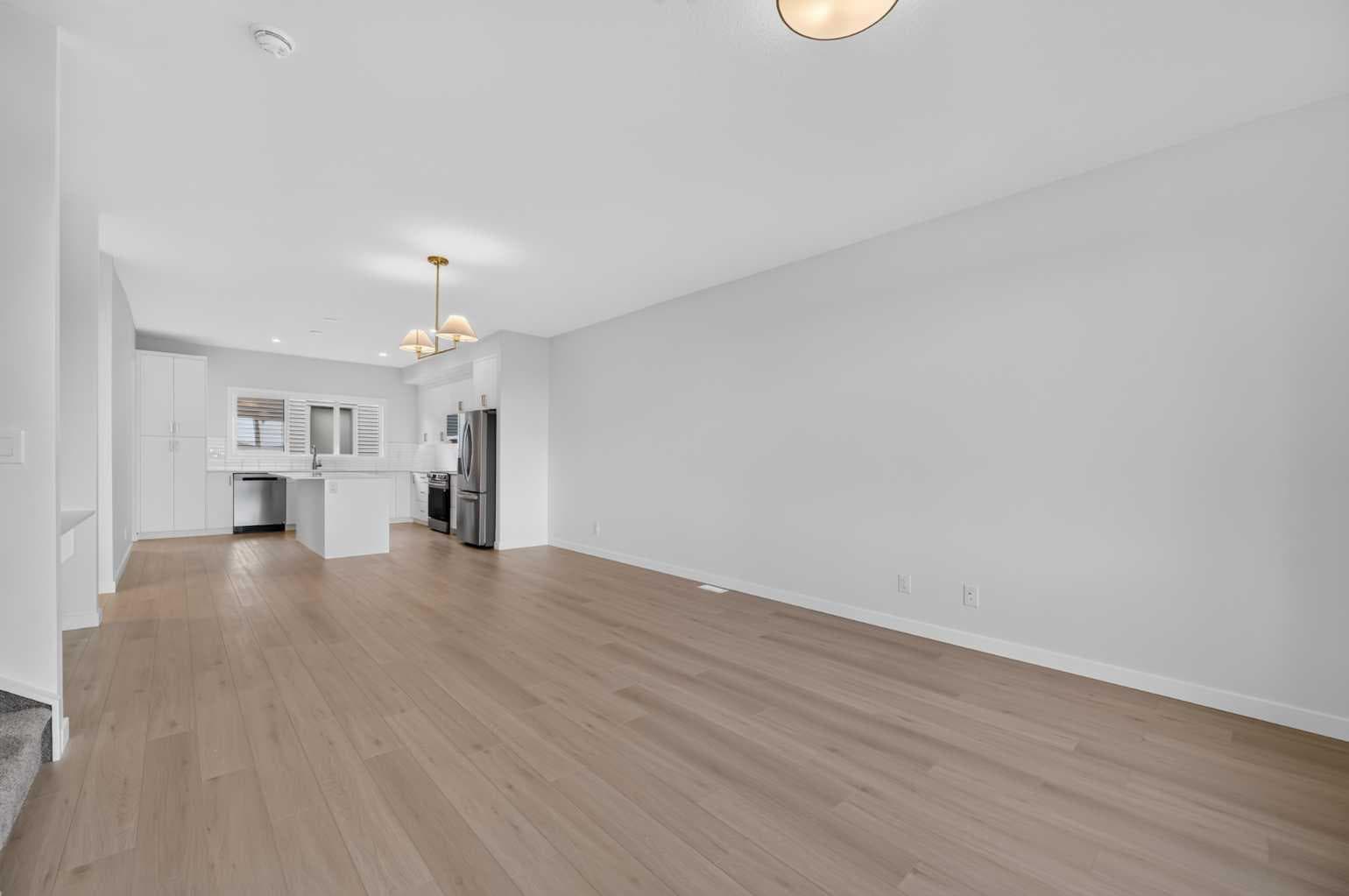 2077 Vantage Way SW — photo 4