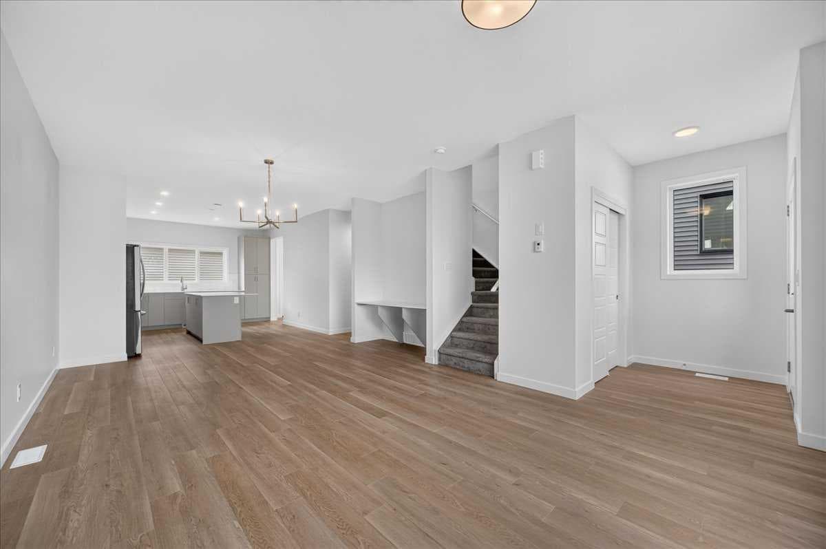 2089 Vantage Way SW — photo 4
