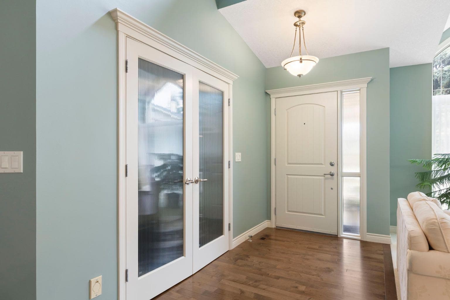 311 Woodhaven Bay SW — photo 2
