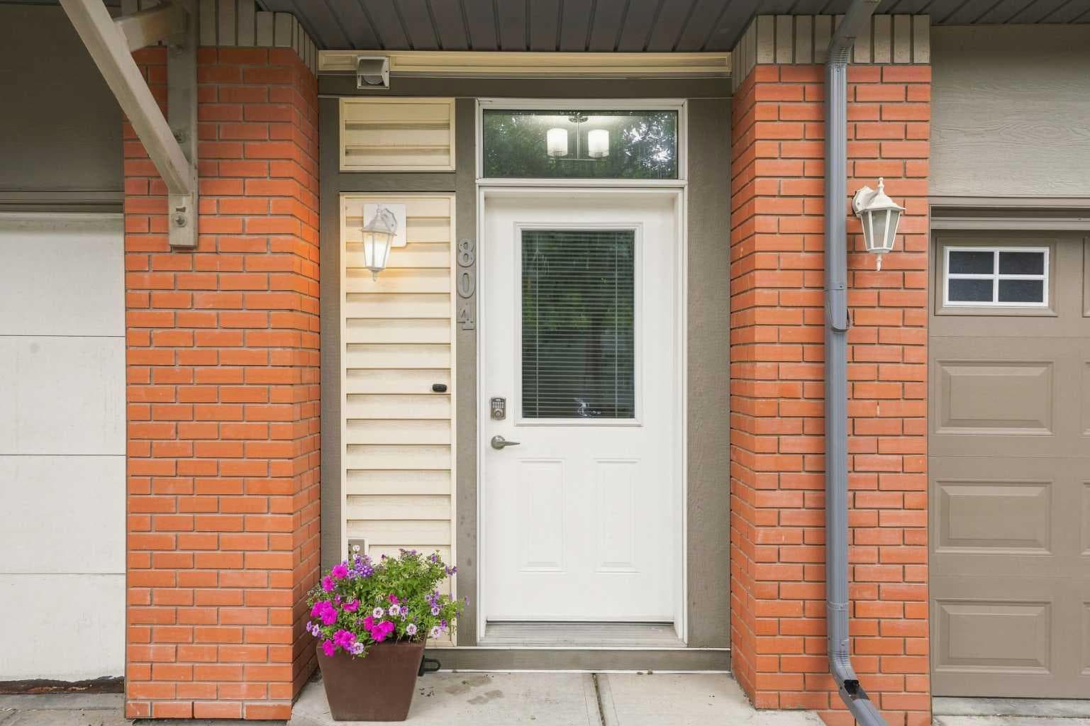 804 Wentworth Villas SW — photo 5