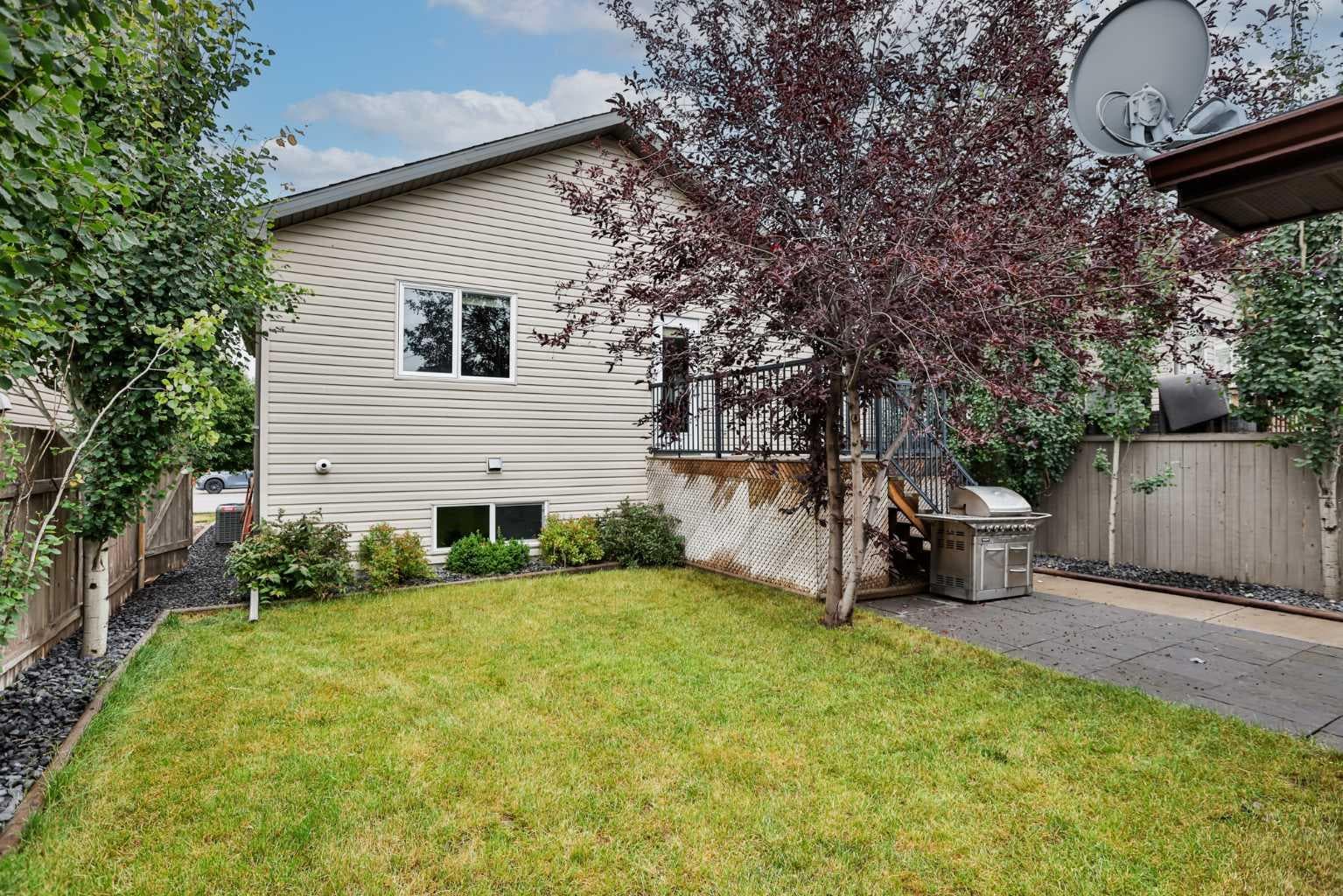 178 Silkstone Road W — photo 3