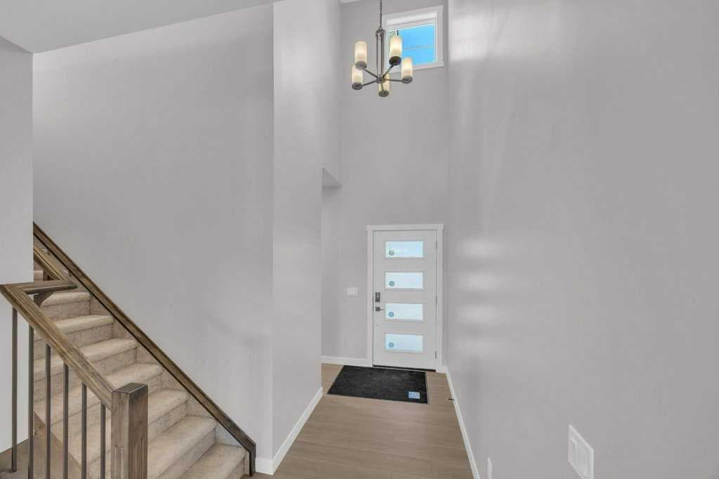 203 Homestead Common NE — photo 2