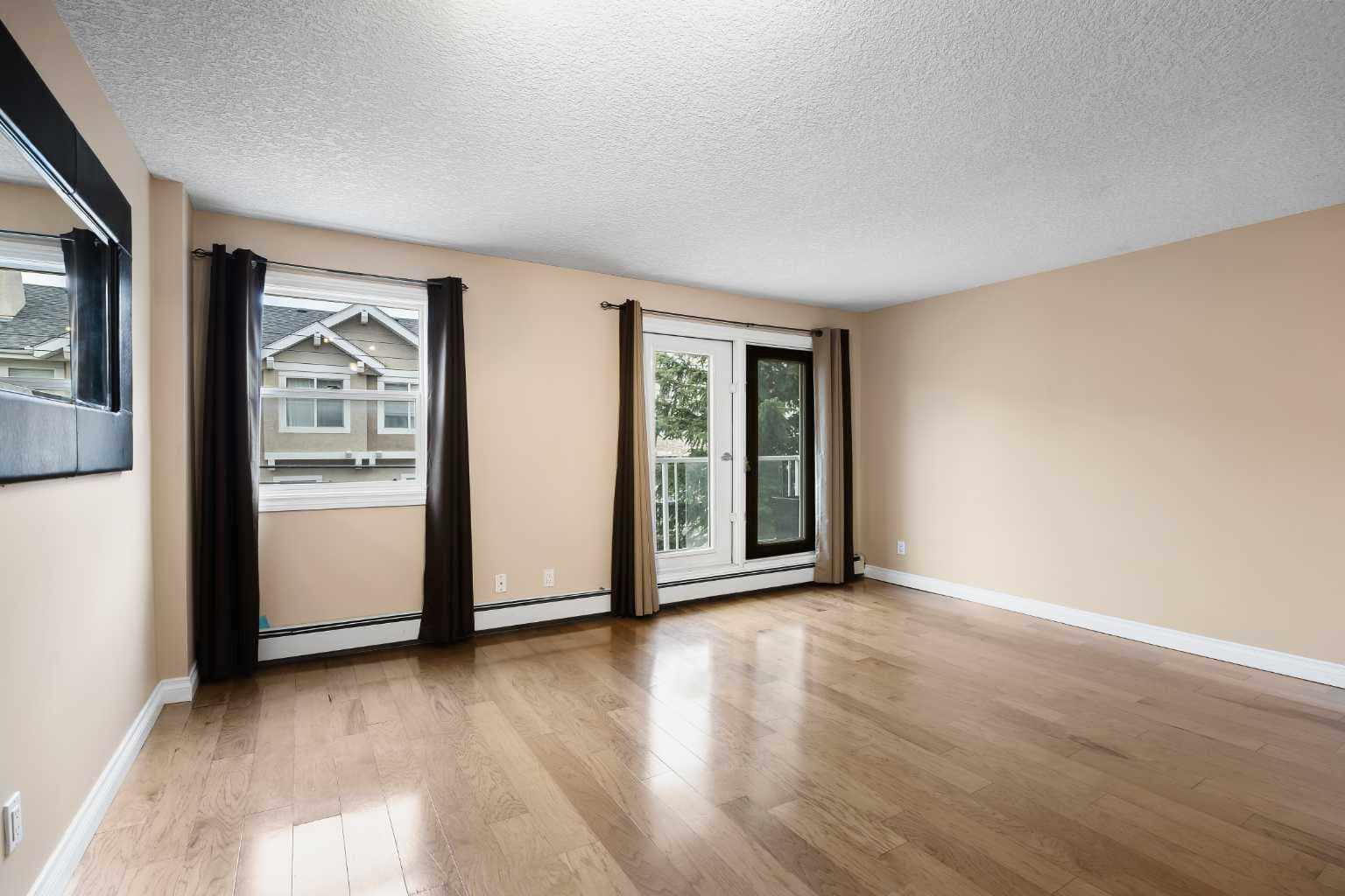 206, 2010 35 Avenue SW — photo 2