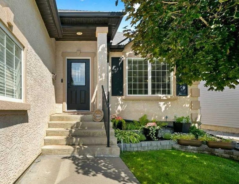 20 Sunrise Court SW — photo 2
