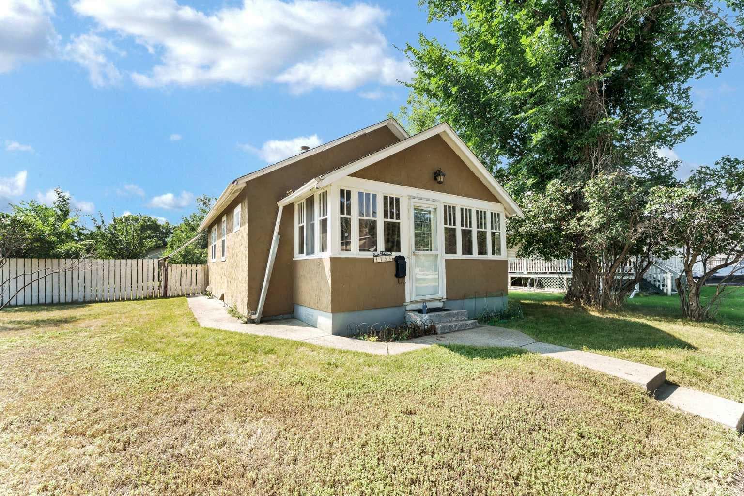 1165 Yuill Street SE — photo 1