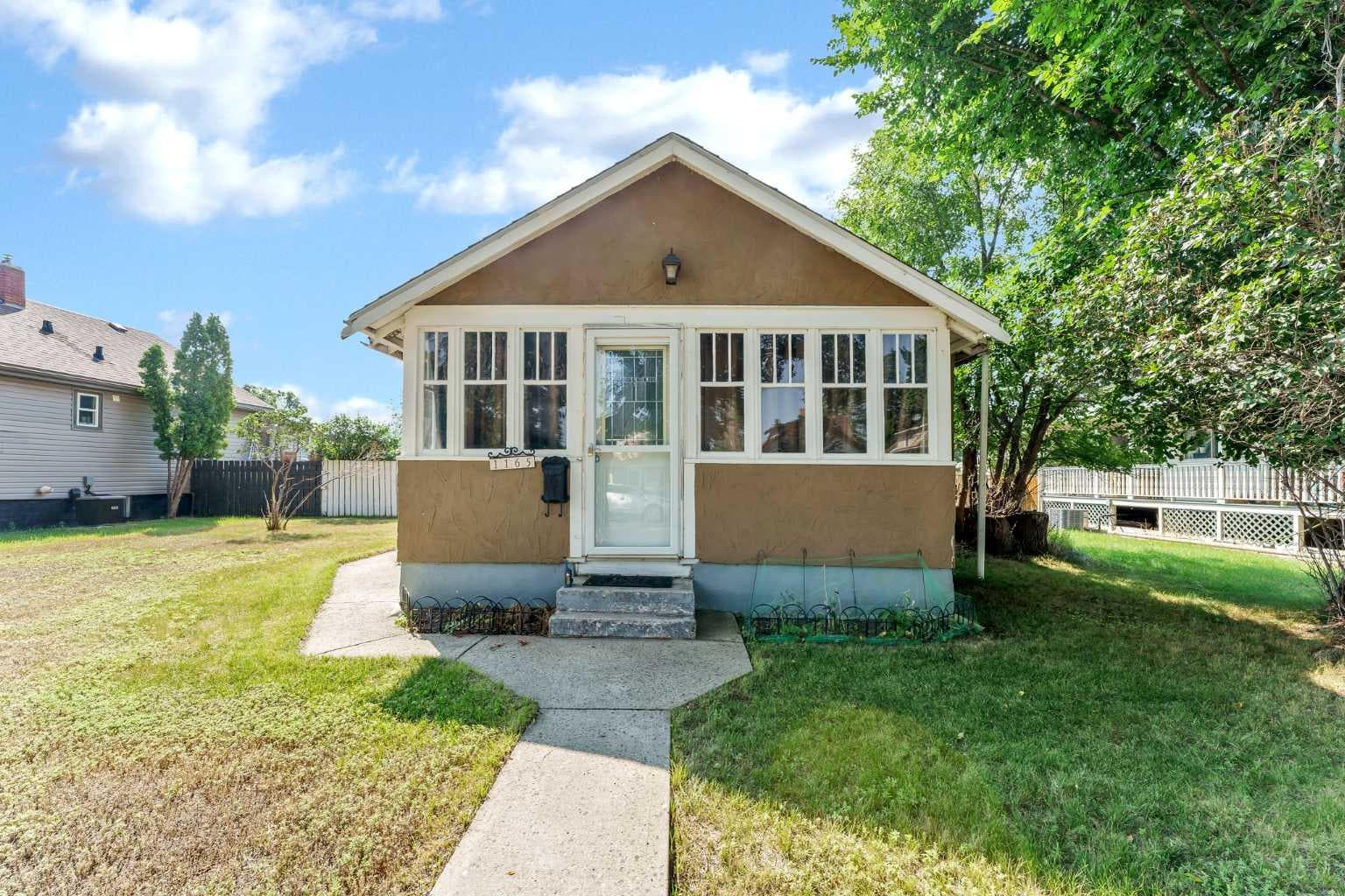 1165 Yuill Street SE — photo 2