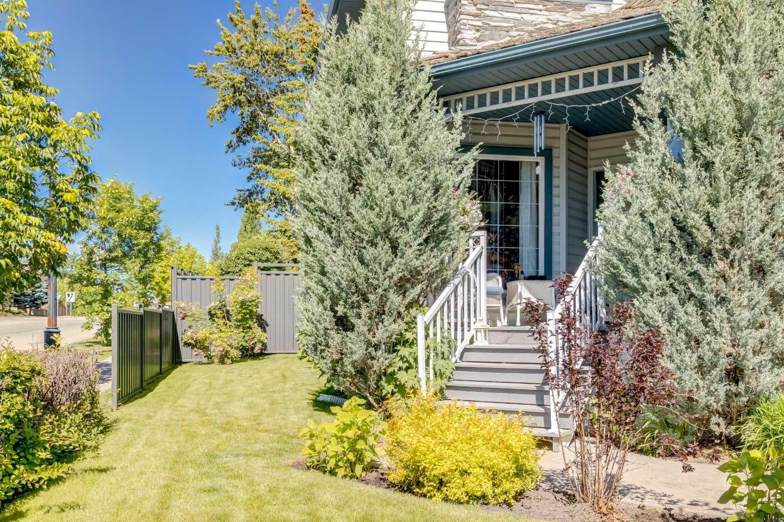 142 Springbank Crescent SW — photo 5