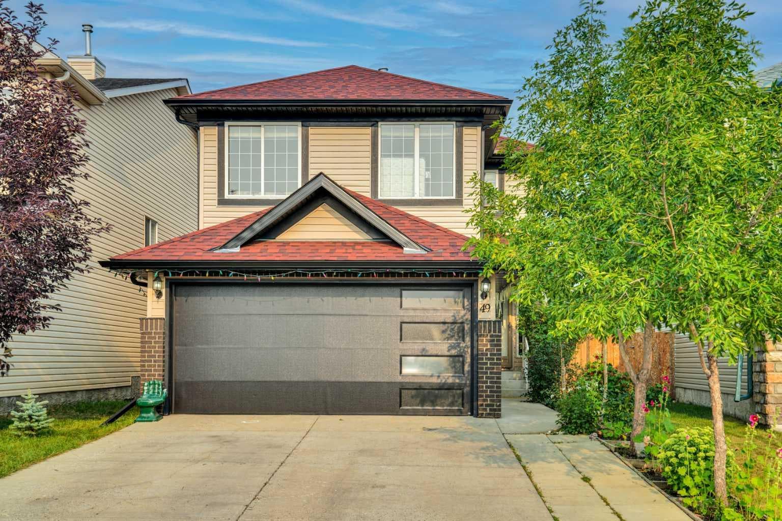 49 Saddletree Close NE — photo 2
