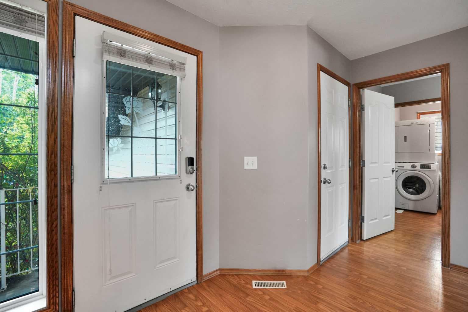 49 Saddletree Close NE — photo 5