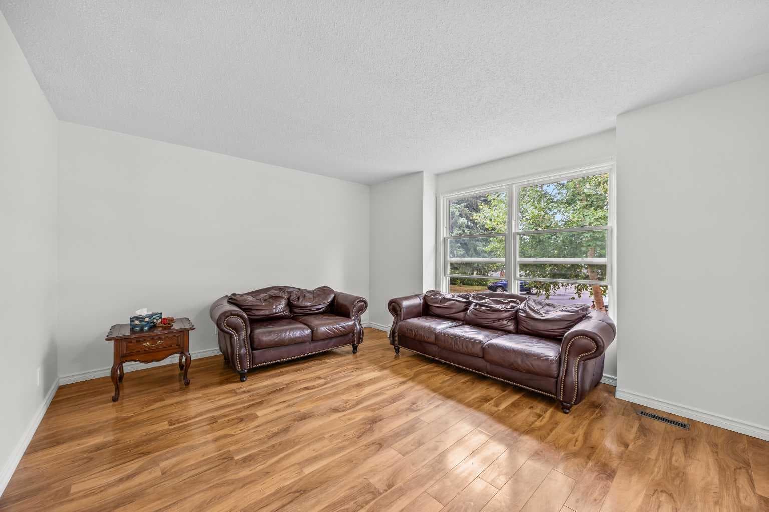 28 Erin Croft Place SE — photo 3