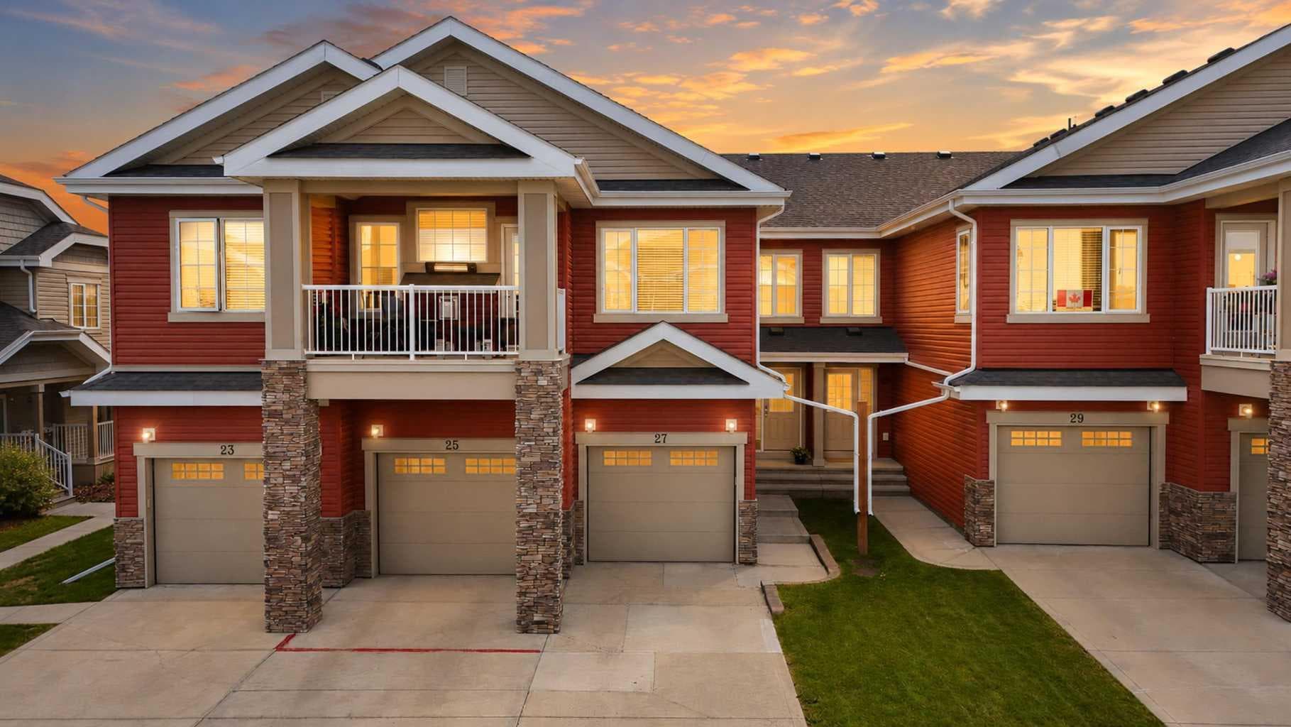 27 Golden Crescent — photo 1