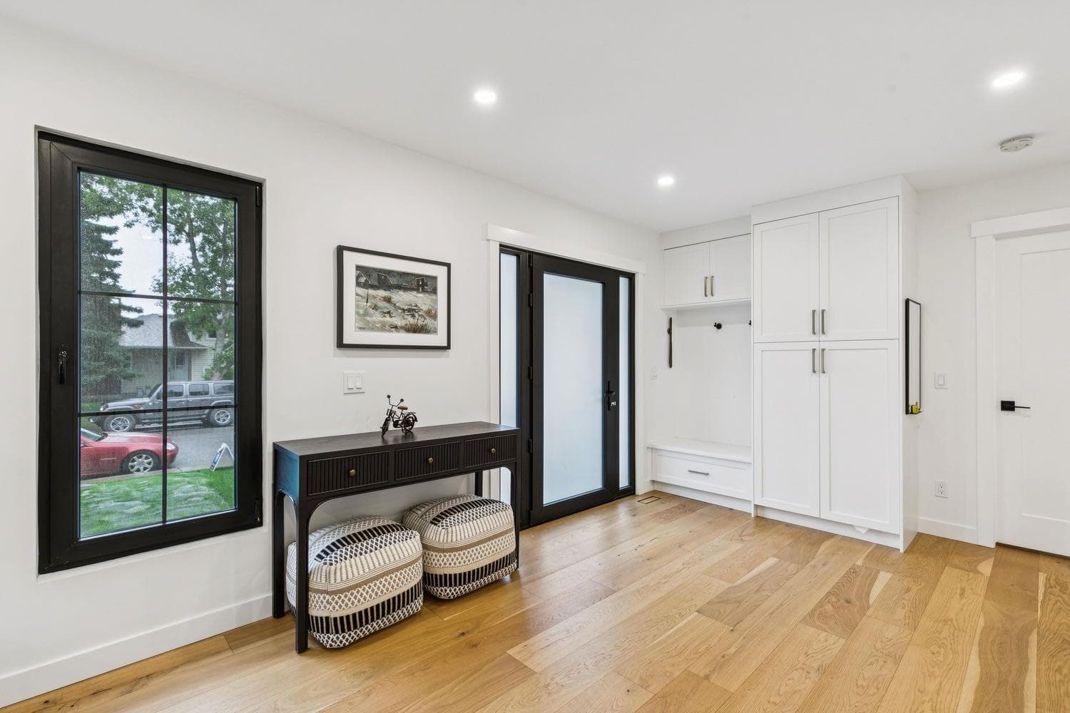 2543 Chicoutimi Drive NW — photo 3