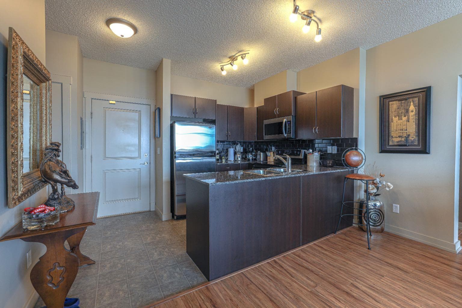 6605, 11811 Lake Fraser Drive SE — photo 2