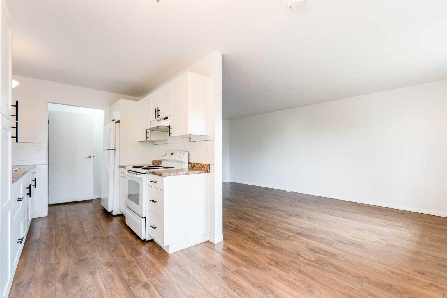 2906 Doverville Crescent SE — photo 4