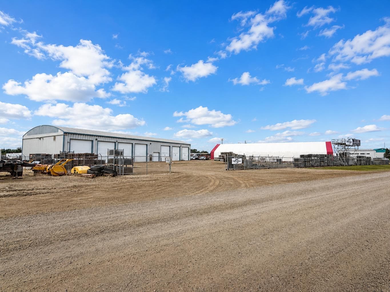 201 Kuusamo Drive — photo 1