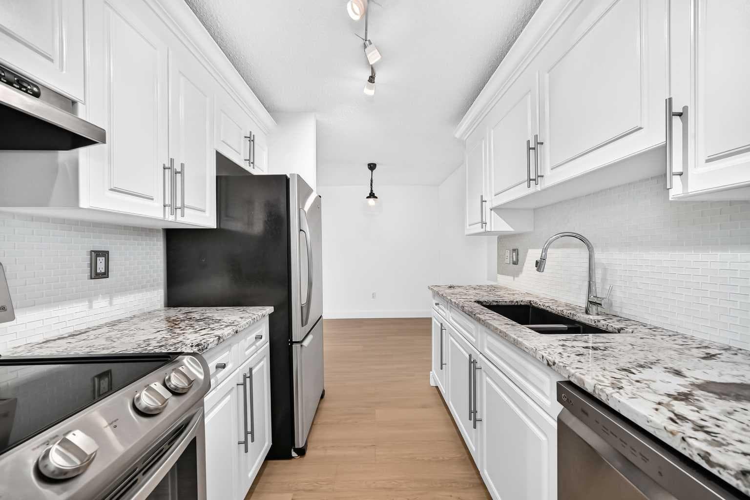 503, 8948 Elbow Drive SW — photo 1