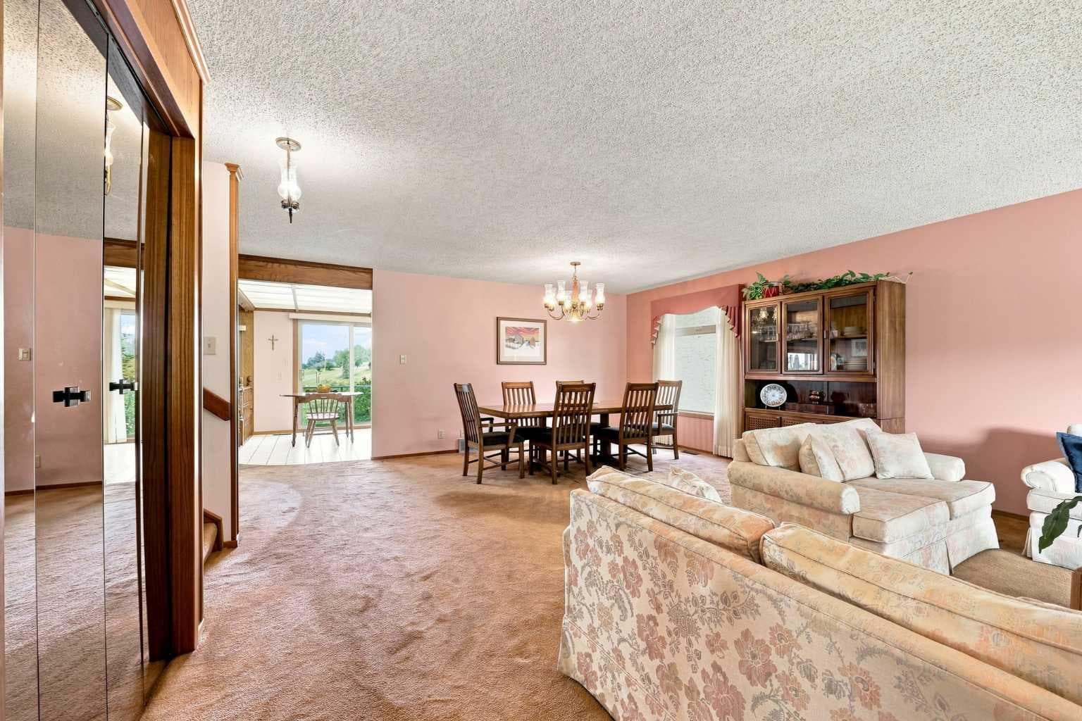 1148 Edgemont Road NW — photo 4
