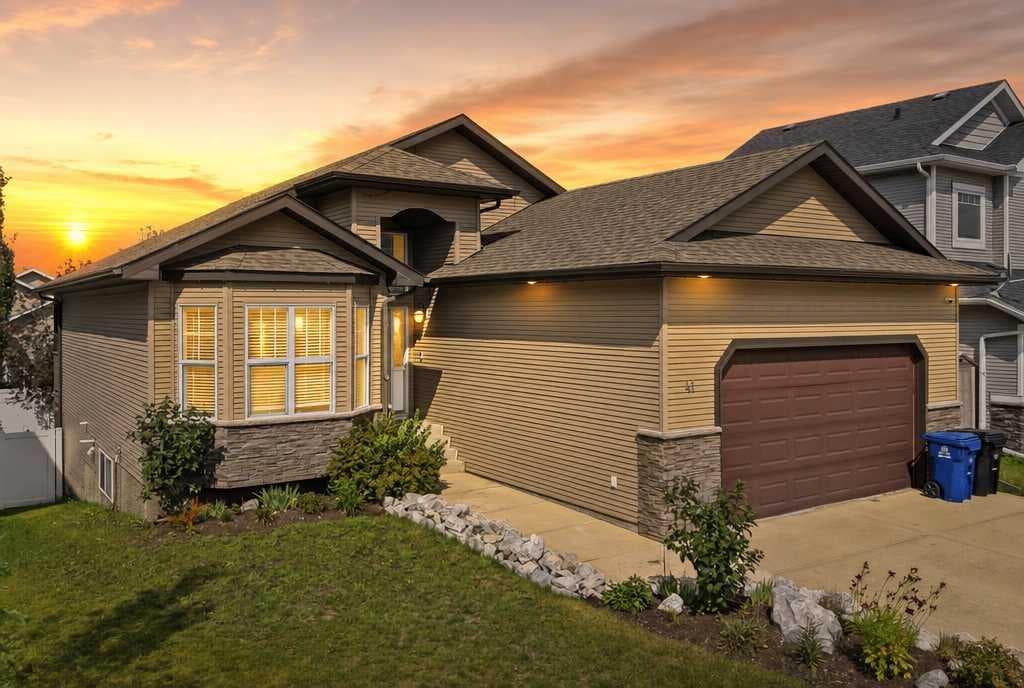 41 Chinook Street — photo 1