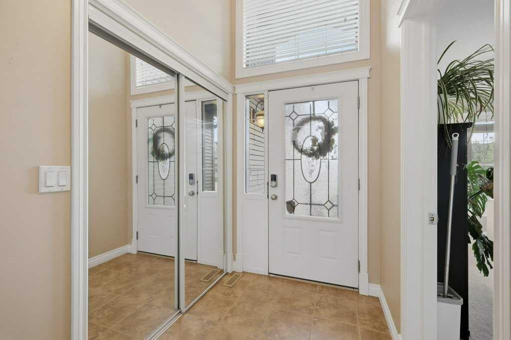 41 Chinook Street — photo 3