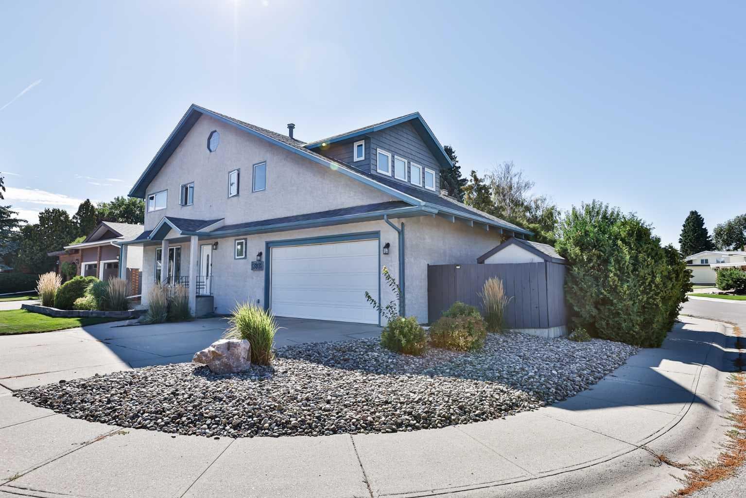 3802 Oak Drive S — photo 1