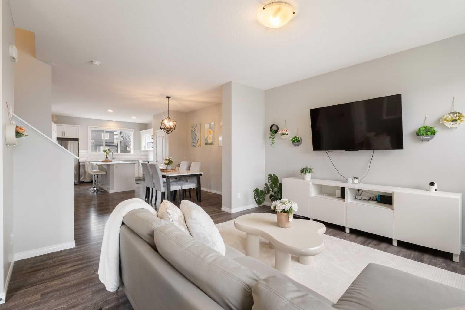 28 Seton Terrace SE — photo 5