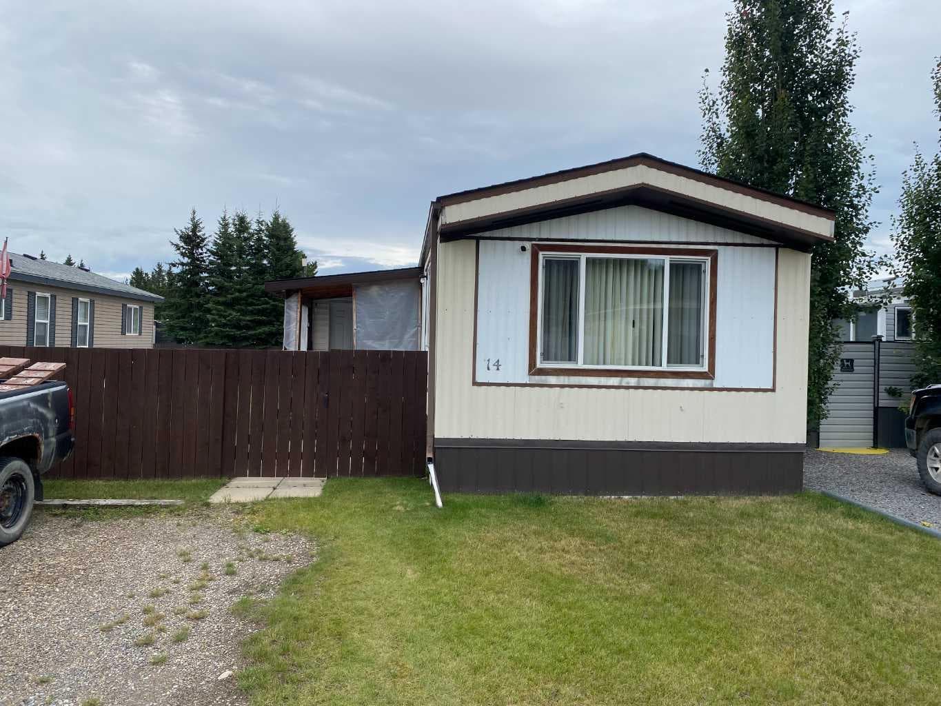 14, 80041 Old Highway 11 — photo 1