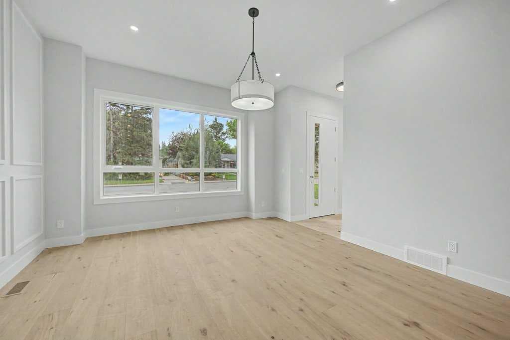 8310 34 Avenue NW — photo 5