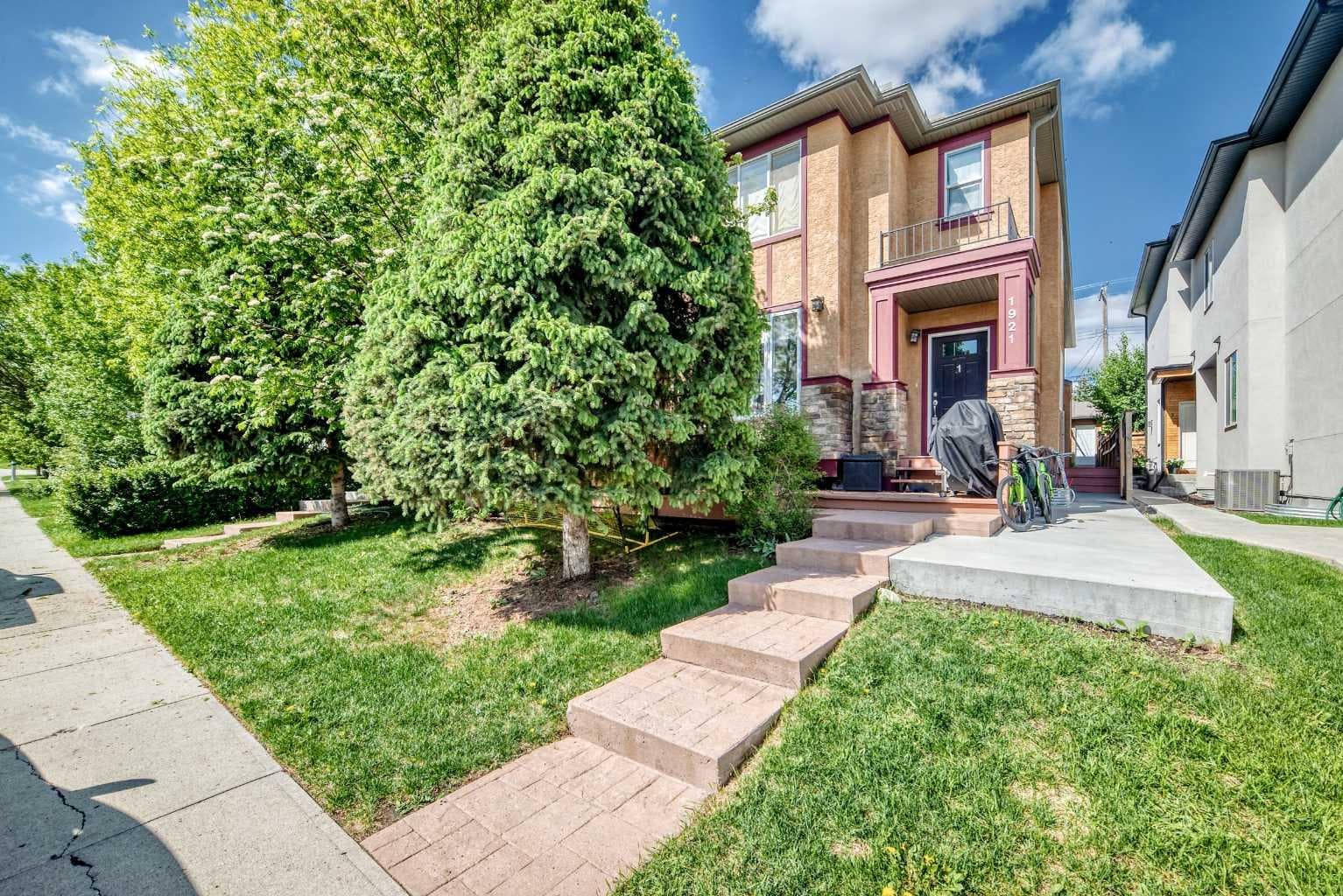 2, 1921 30 Street SW — photo 1