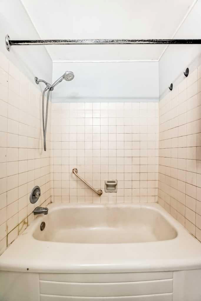6840 4 Avenue NE — photo 5