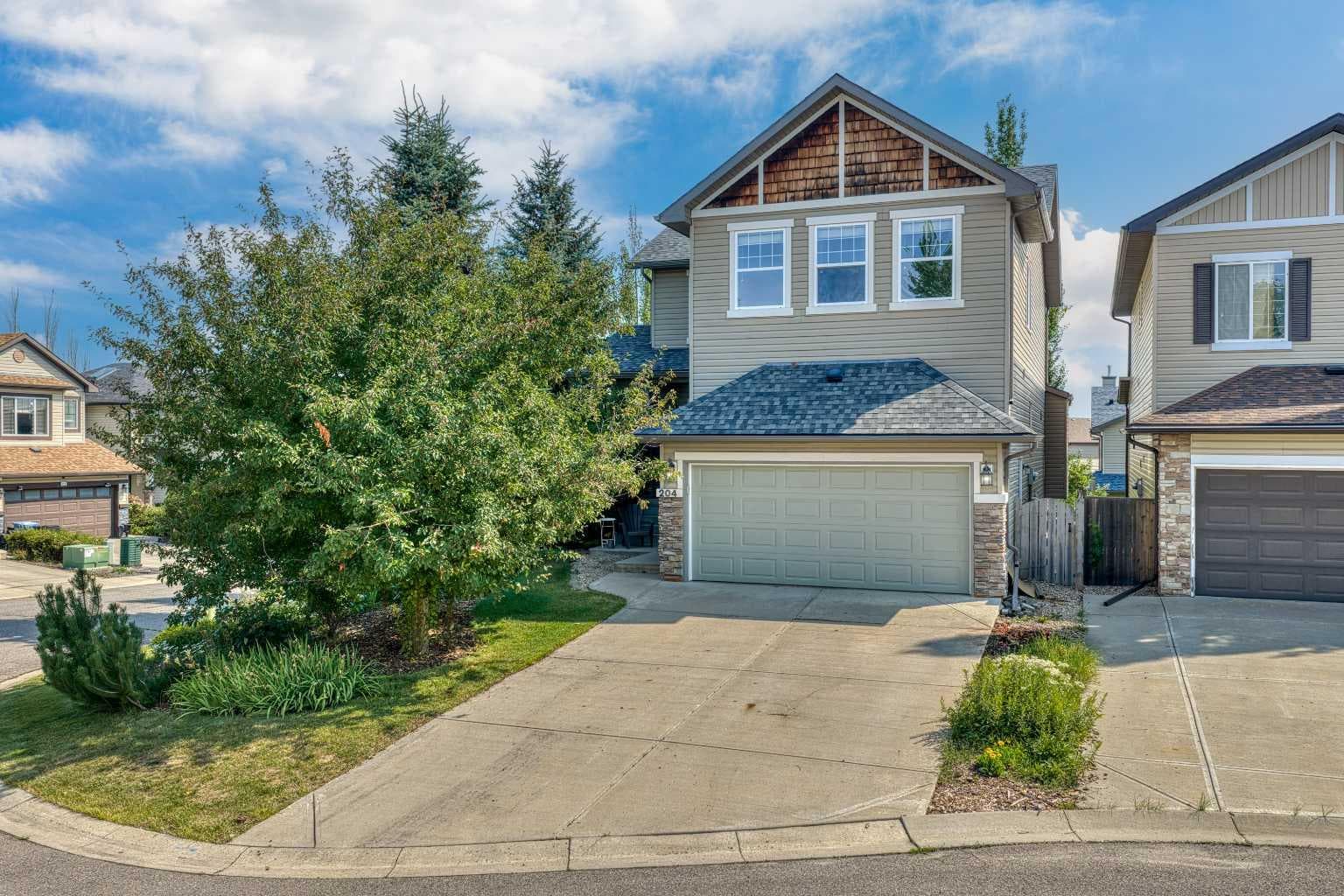 204 Eversyde Mews SW — photo 2