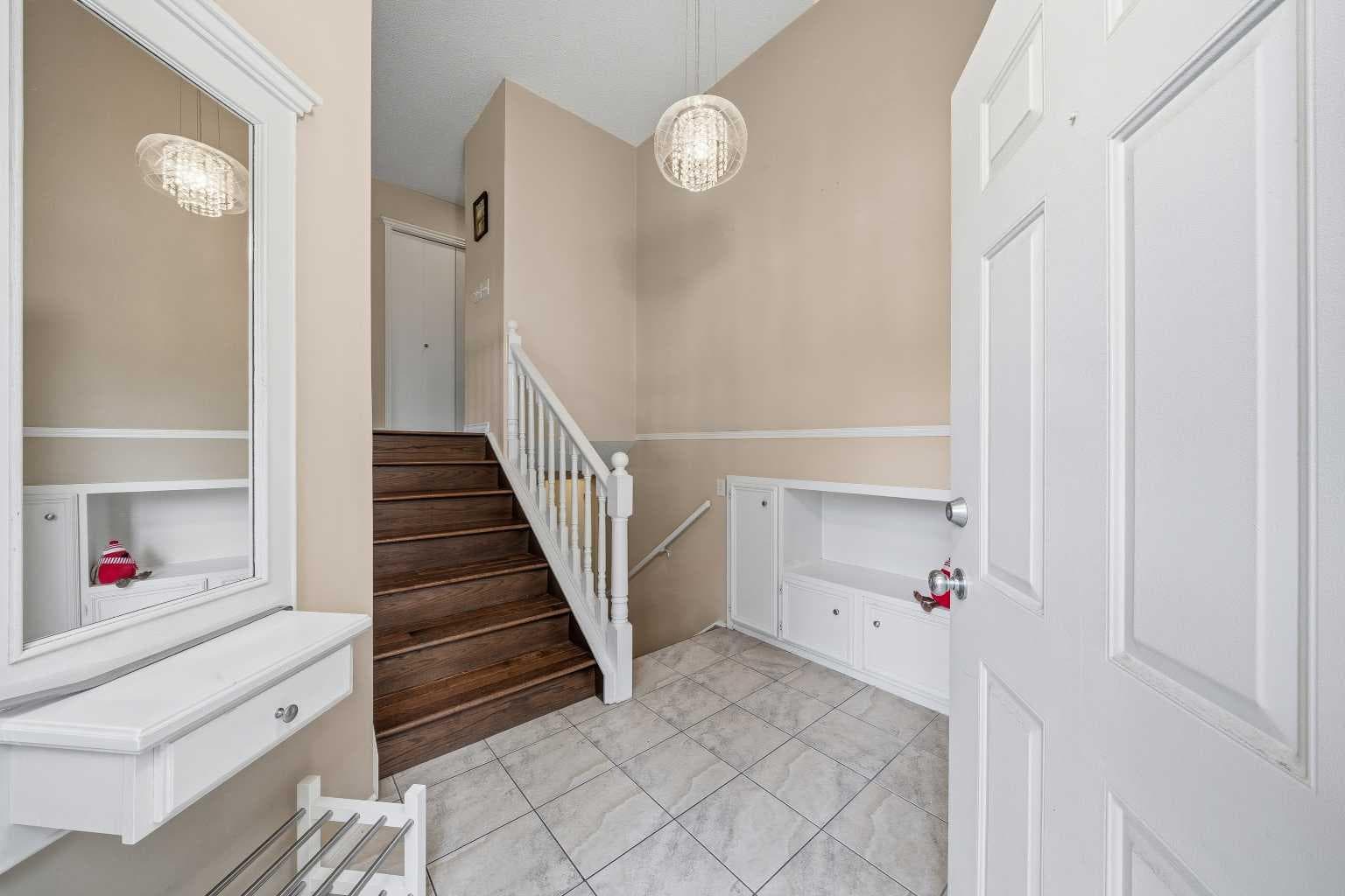 36 Shannon Circle SW — photo 3