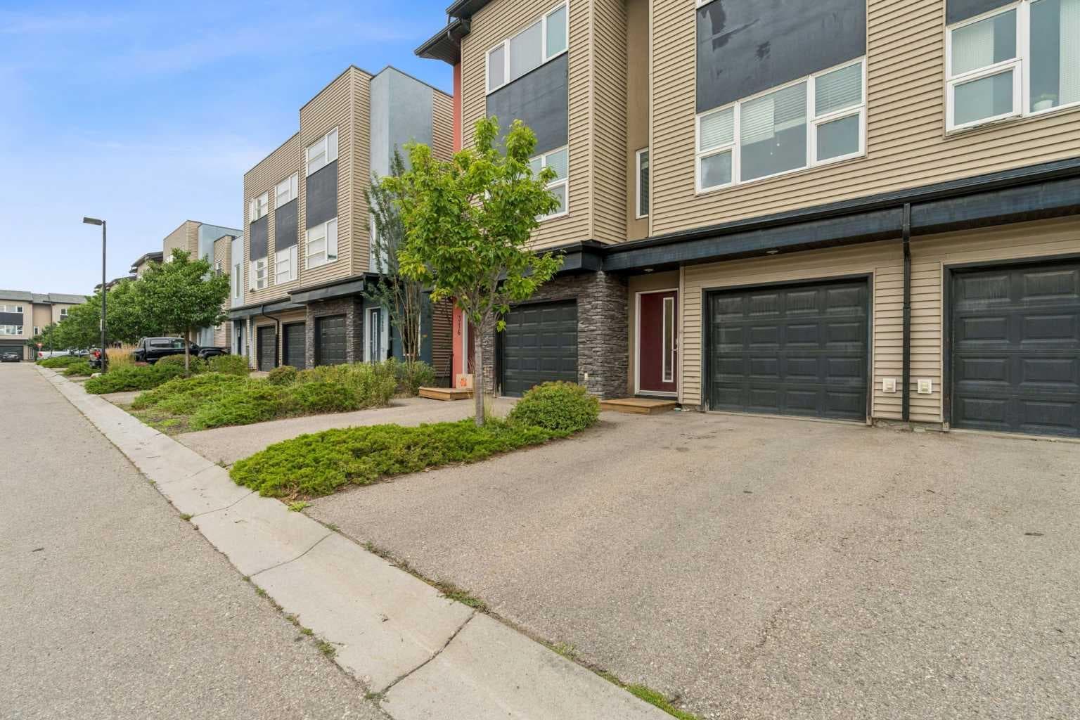 314 Covecreek Circle NE — photo 2