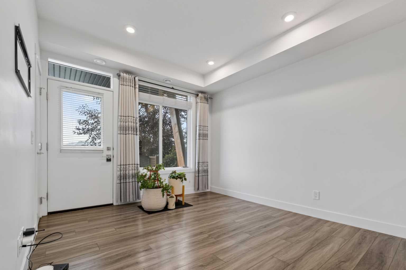 214 Seton Passage SE — photo 4