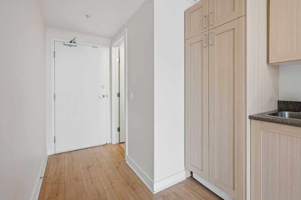 1309, 30 Brentwood Common NW — photo 4
