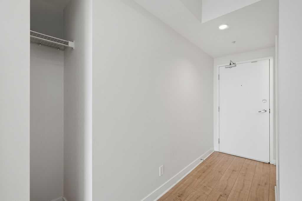 1309, 30 Brentwood Common NW — photo 5
