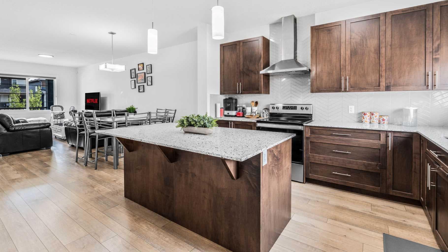 1813 Cornerstone Boulevard NE — photo 5