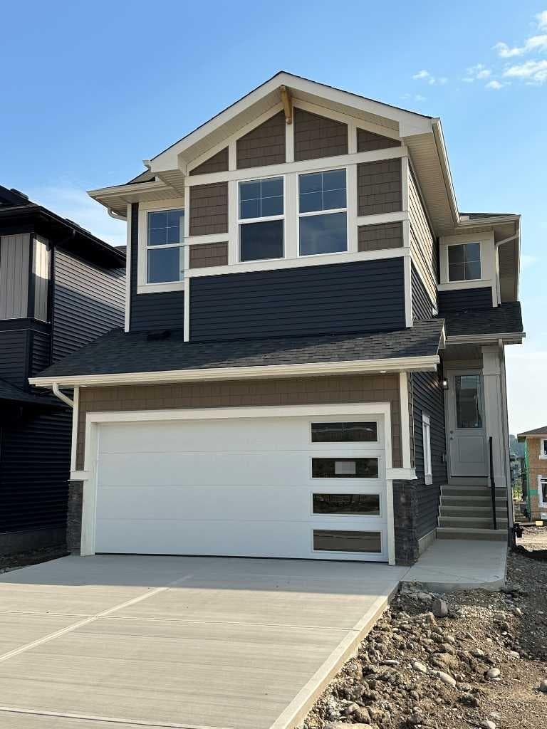 16 Topaz Place — photo 1