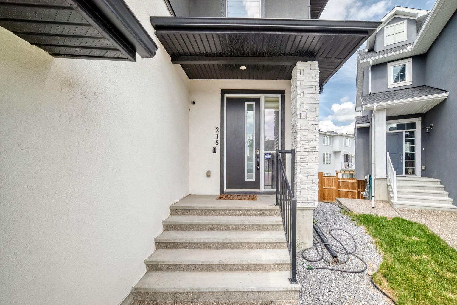 215 Kinniburgh Place — photo 3